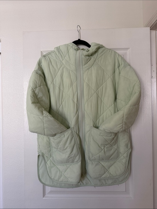 Free People Jackets & Blazers - Free People Zip Up Packable Puffer in light mint